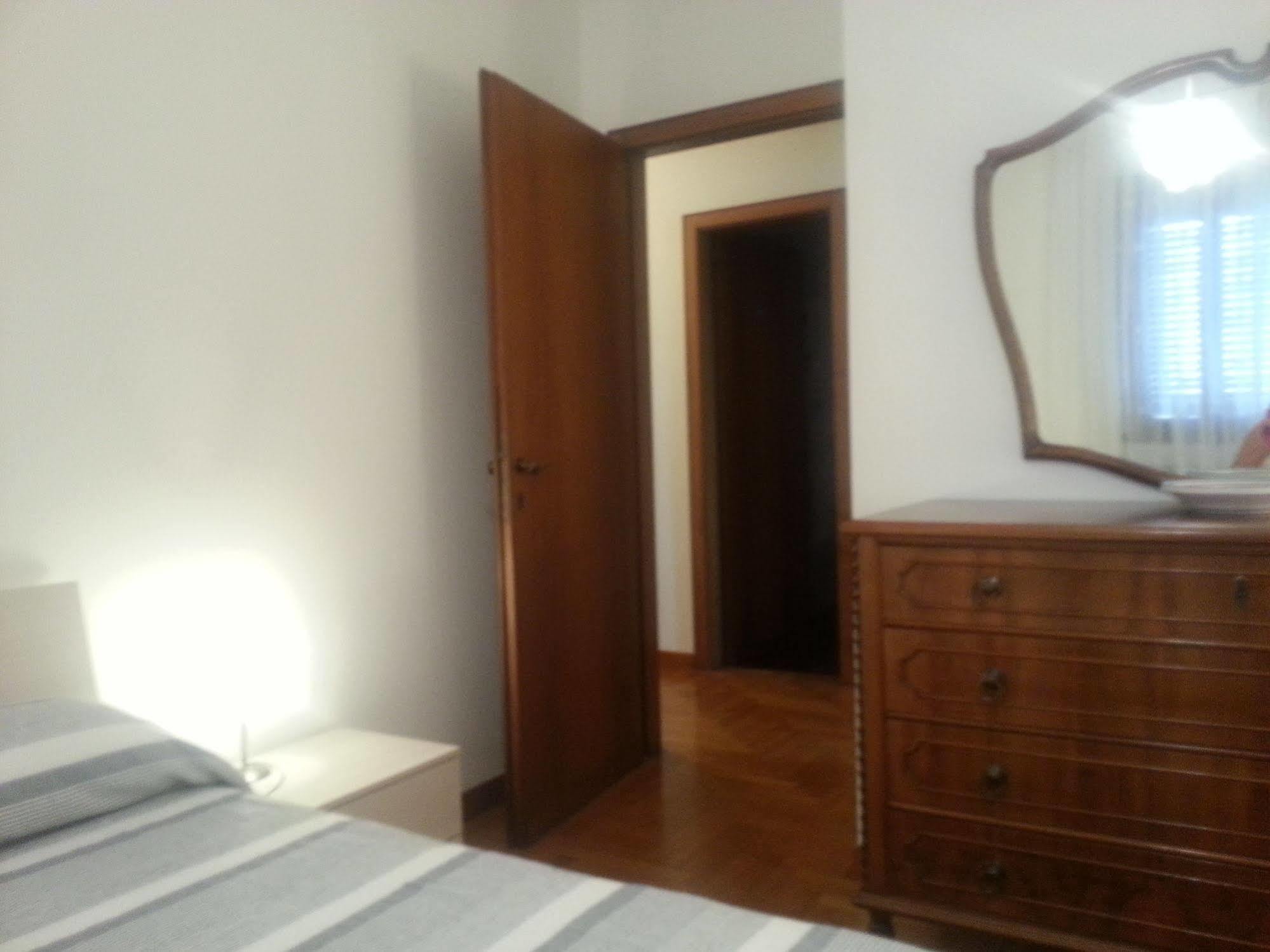 Appartamento Con 2 Camere E Garage Privato! Padova Exterior photo